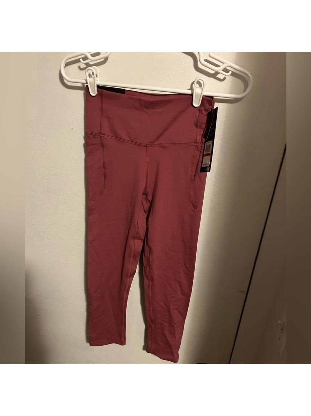 Under armour crop leggings